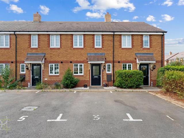 House for sale in Crookhill, Worcestershire