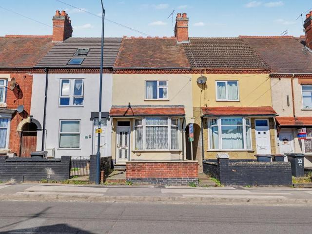 House for sale in Camp Hill, Warwickshire