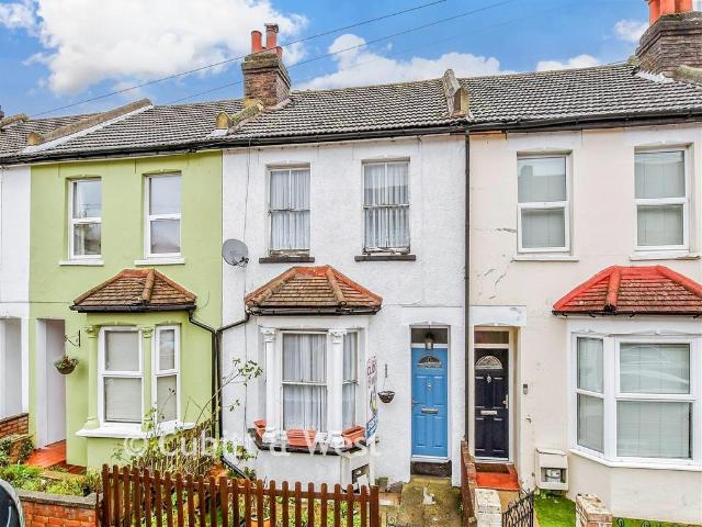 House for sale in London Borough of Croydon, Purley