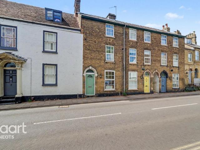 House for sale in Huntingdon