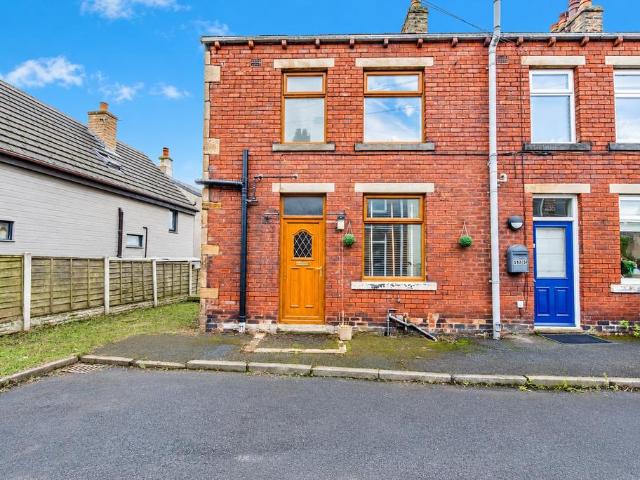 House for sale in Firthcliffe, Liversedge
