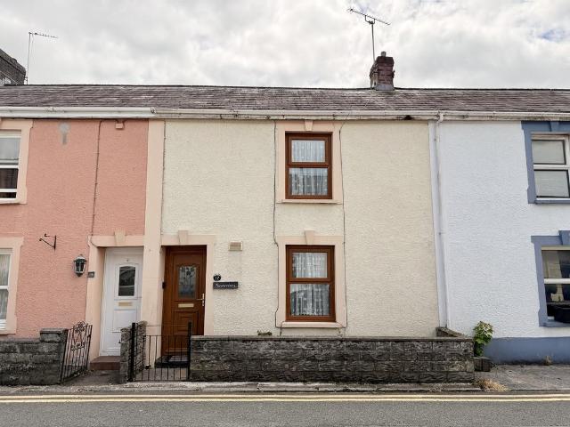 House for sale in Llandovery, Wales