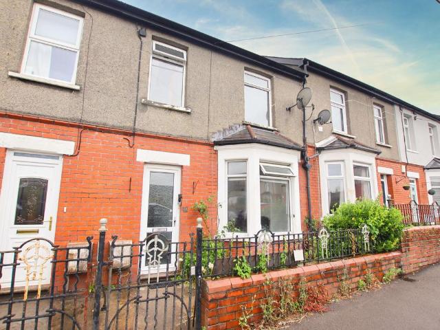 House for sale in Pontyclun, Wales