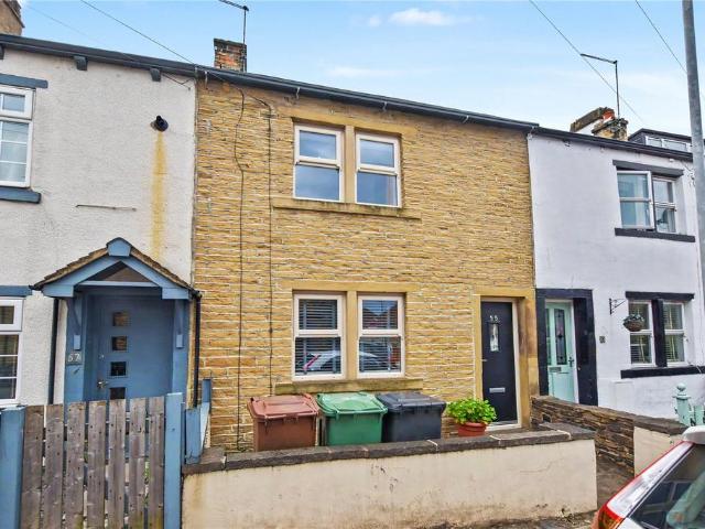 House for sale in Fulneck, West Yorkshire