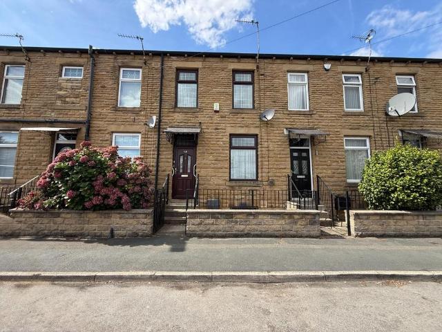 House for sale in Batley, West Yorkshire