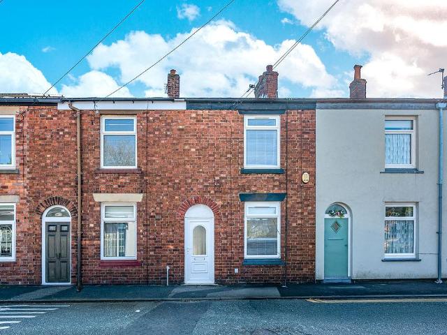 House for sale in Well Court, Wigan