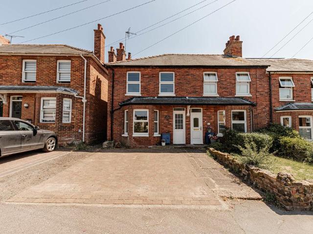 House for sale in Sandwich, Ash