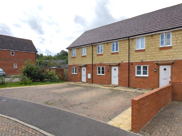 House for sale in Blunsdon, Abbey Mead