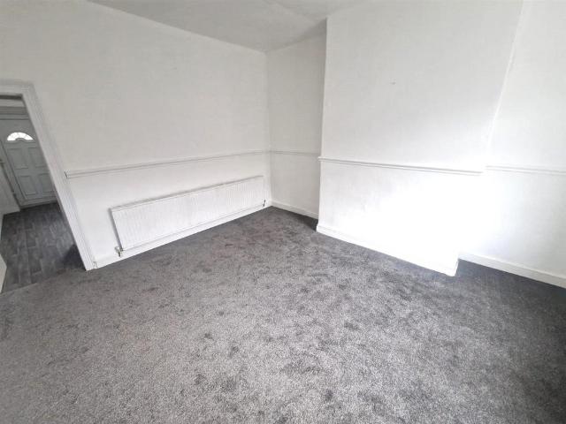 House for sale in New Earth, Oldham