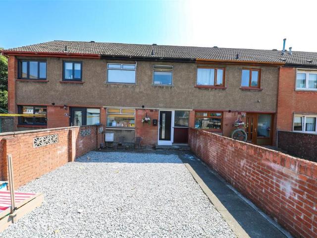 House for sale in Cowdenbeath, Scotland
