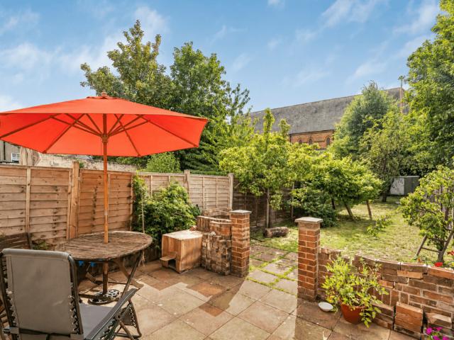 House for sale in Lower Edmonton, Greater London