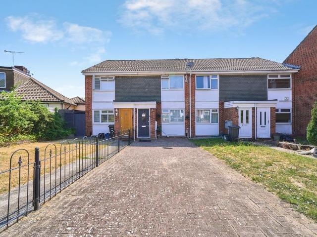 House for sale in Woodford, Greater London