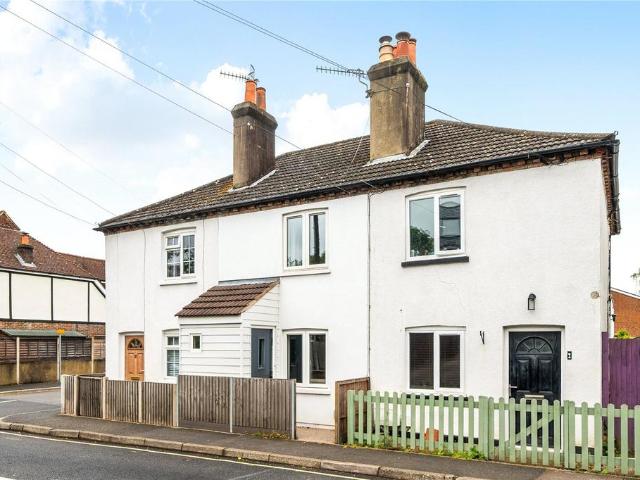 House for sale in Fole, Surrey