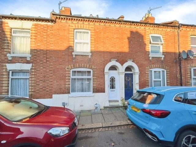 House for sale in Semilong, Northampton