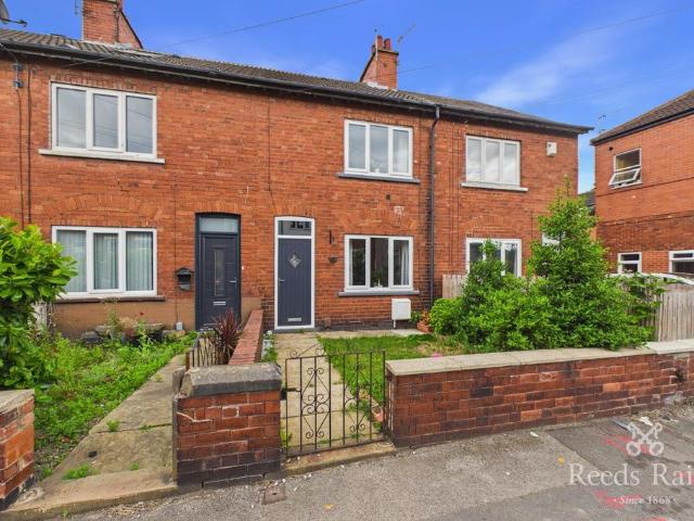 House for sale in Glasshoughton, Castleford
