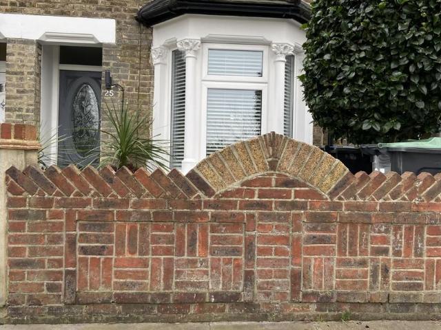 House for sale in London Borough of Croydon, Thornton Heath