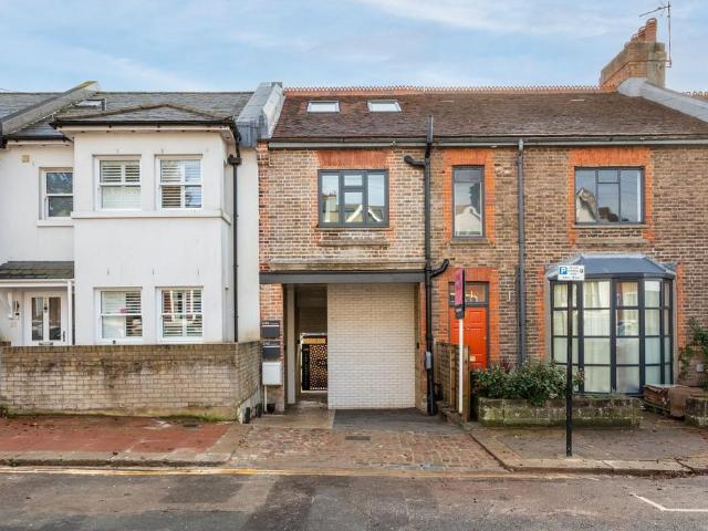 House for sale in Hollingdean, Brighton & Hove