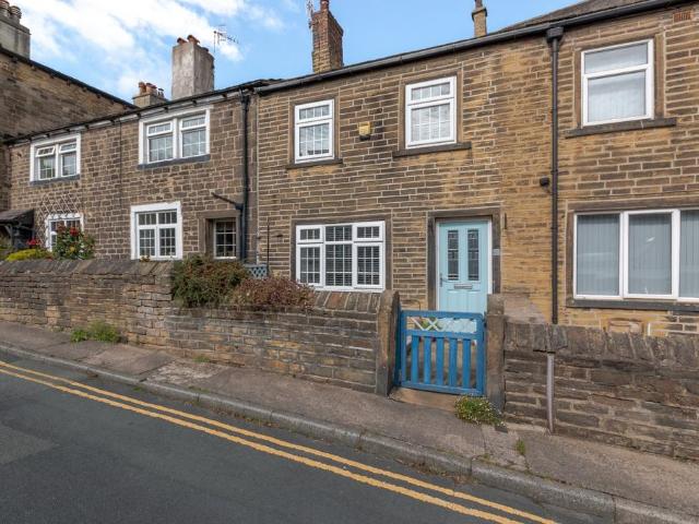 House for sale in Cottingley, Bradford