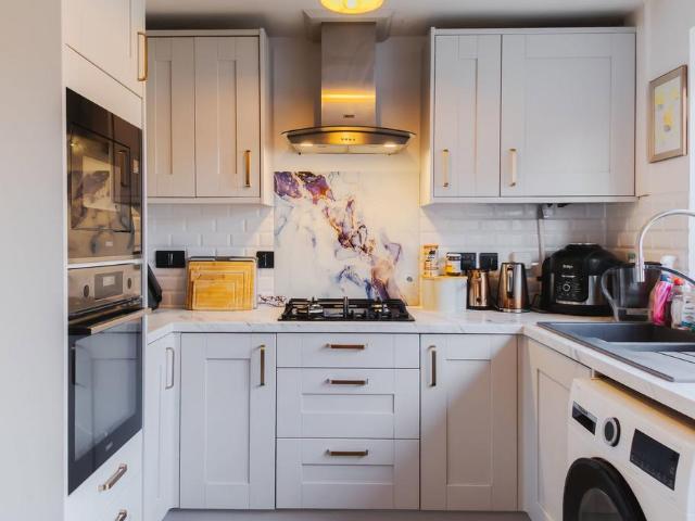 House for sale in Covingham, Swindon