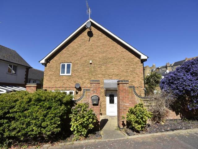 House for sale in Margate Old Town, Acol