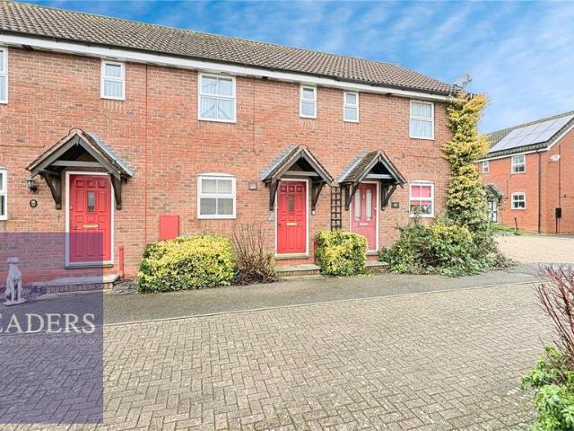 House for sale in Chipping Hill, Essex