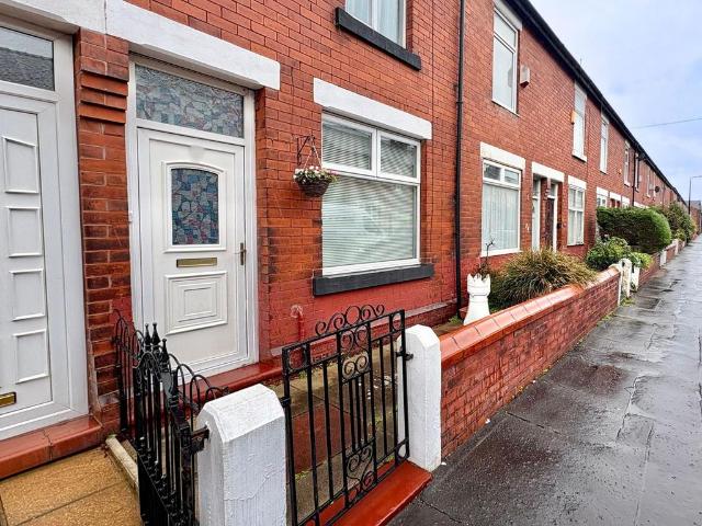House for sale in Stretford, Trafford