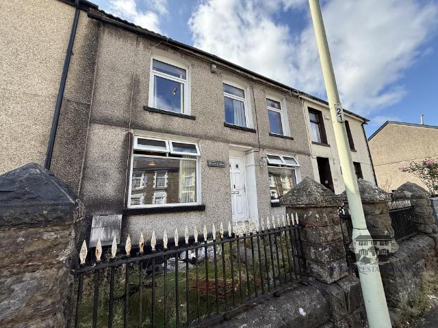 House for sale in Ystrad, Gelli
