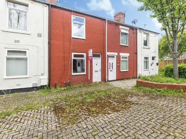 House for sale in South Kirkby and Moorthorpe, South Kirkby
