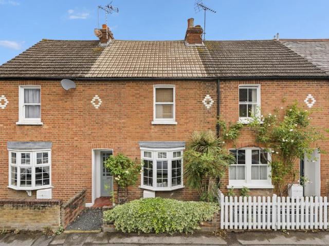 House for sale in Claygate, Elmbridge