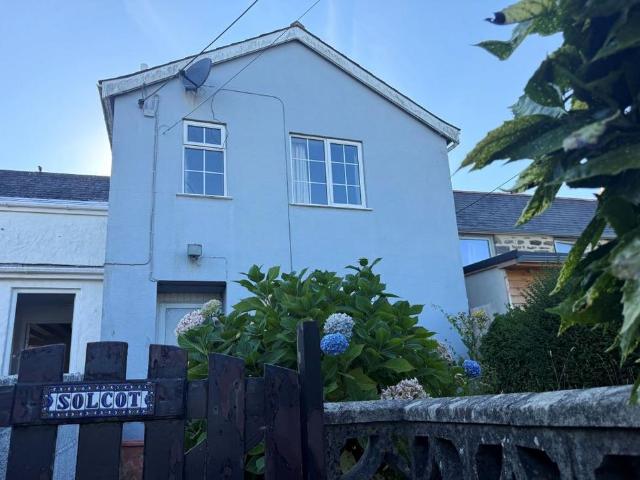 House for sale in Mount Hawke, Cornwall
