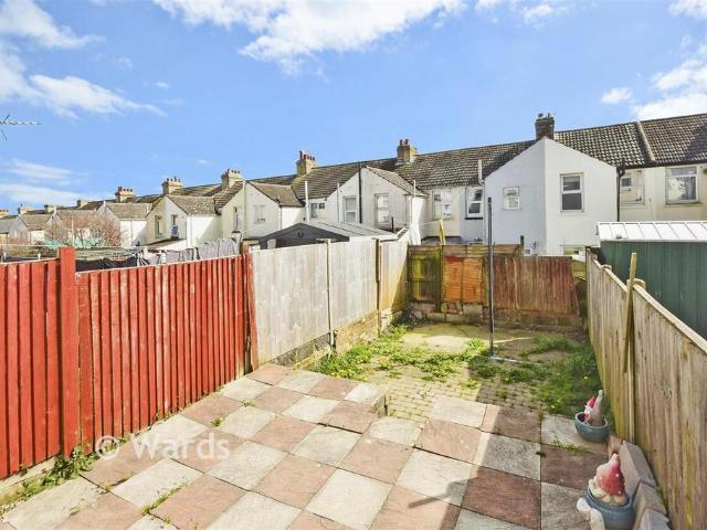House for sale in Tower Hamlets, Ash