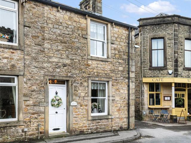 House for sale in Waddington, Paradise