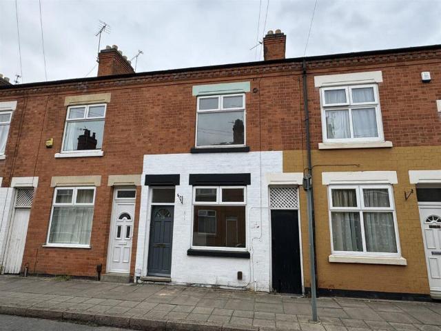 House for sale in Black Friars, Leicester