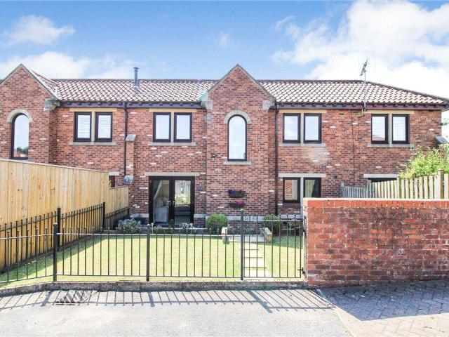 House for sale in Goldsborough, North Yorkshire