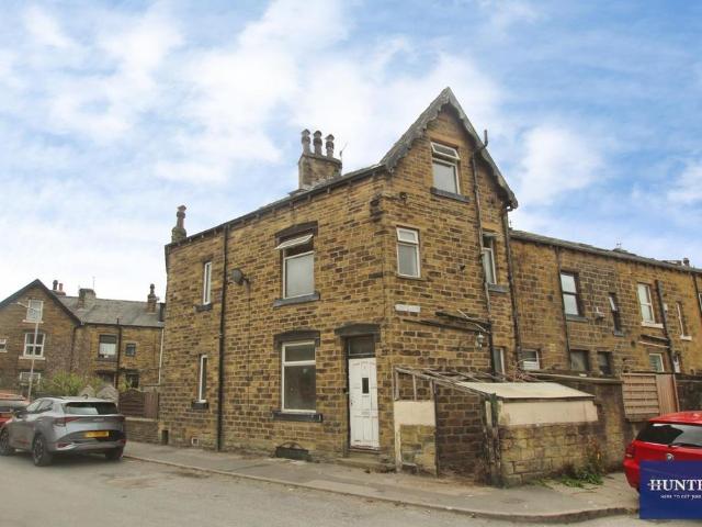 House for sale in Ingrow, West Yorkshire