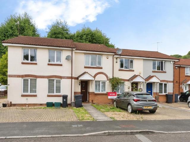 House for sale in Feckenham, City Of Bristol