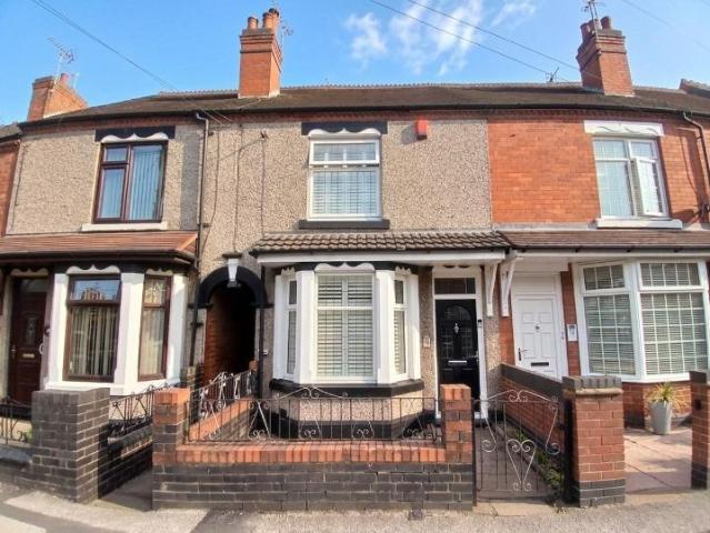 House for sale in Camp Hill, Warwickshire