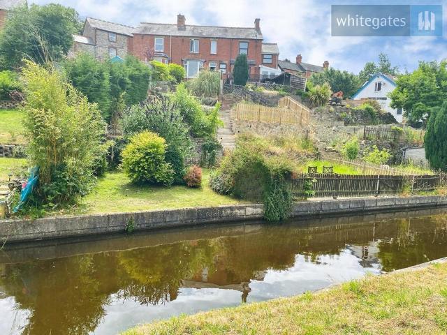 House for sale in Froncysyllte, Wales
