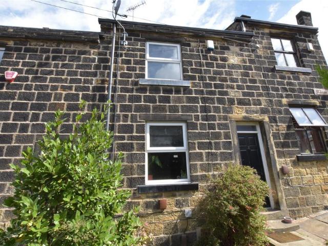 House for sale in Kirkstall, West Yorkshire