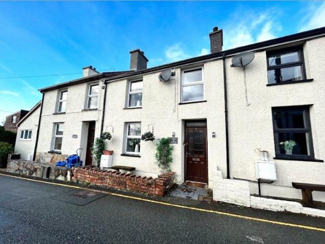 House for sale in Penrhyndeudraeth
