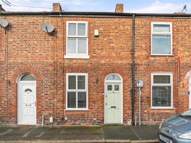 House for sale in Ashton upon Mersey, Trafford Park