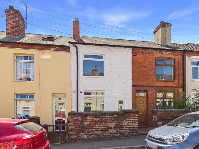 House for sale in Huthwaite, East Midlands