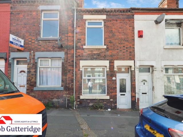 House for sale in Burslem, Stoke-on-Trent