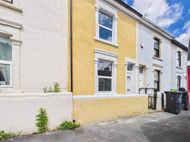 House for sale in Feckenham, City Of Bristol