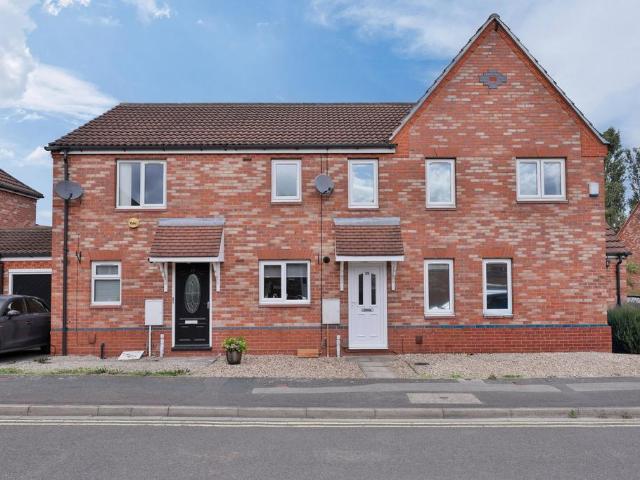 House for sale in Leeman Road, High Field
