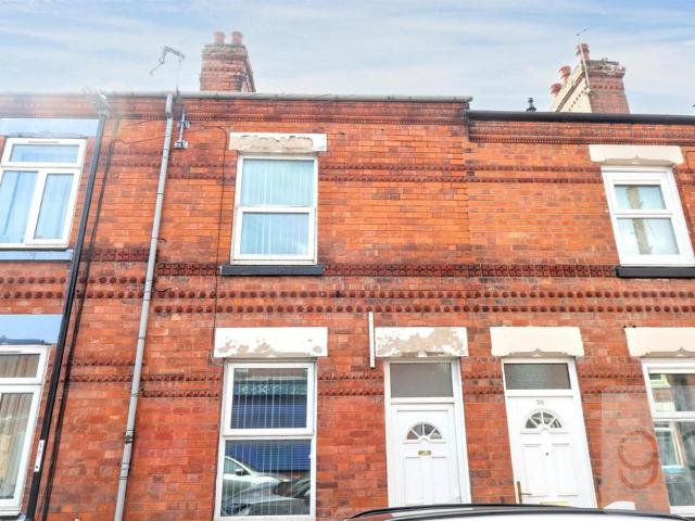 House for sale in Ball Hill, West Midlands