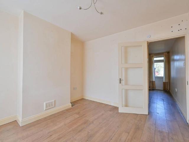 House for sale in Wealdstone, Greater London