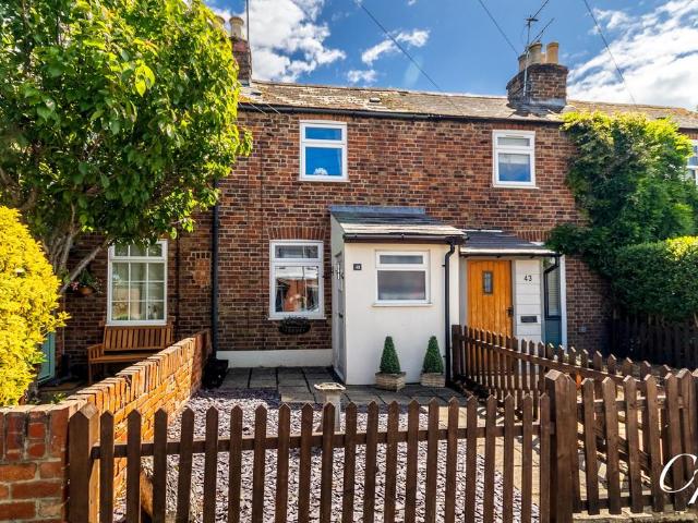 House for sale in Prestbury, Golden Valley