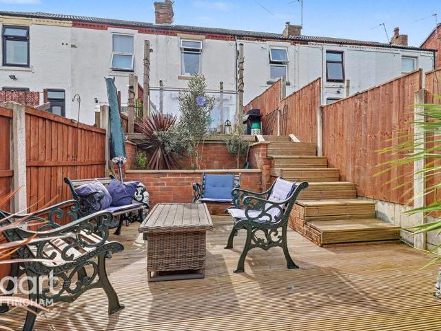 House for sale in Gedling, East Midlands