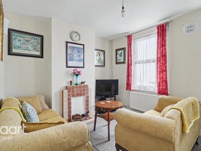 House for sale in Strood